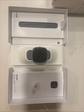 New in box fitbit Versa 4